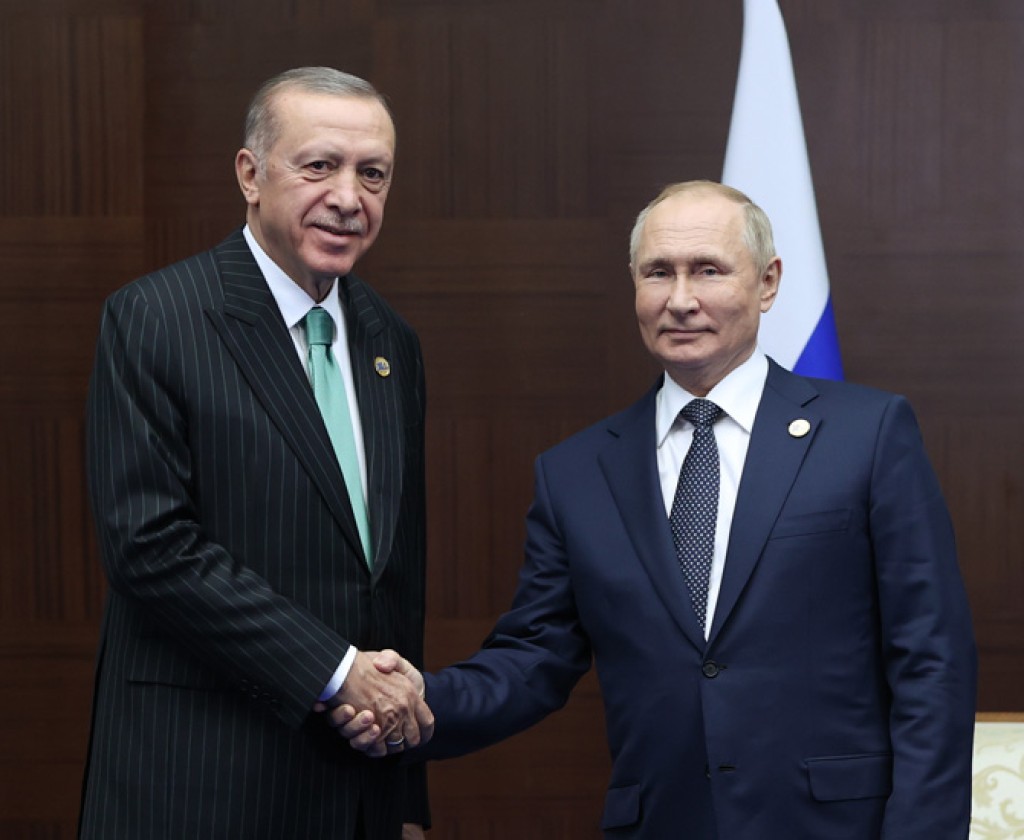 أردوغان وبوتين سيبحثان خلال لقائهما في تركيا قضايا الأمن والطاقة