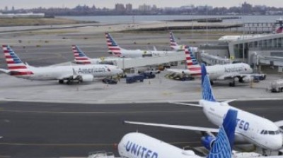 كاليفورنيا: إلغاء 400 رحلة جوية وتأخير أكثر من 2500 ألف رحلة بسبب العواصف