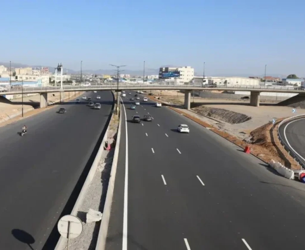 استئناف حركة الجولان العادية بالمدخل الجنوبي للعاصمة خلال العيد