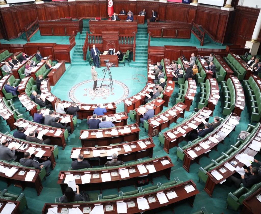 مجلس النواب يناقش قانونًا يُتيح لتونس الإنضمام إلى 'اتفاقية بودابست' حول الجريمة الالكترونية