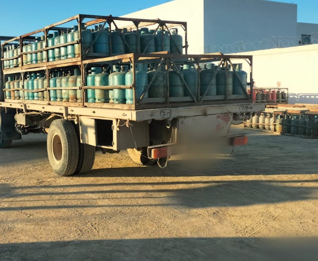 سيدي بوزيد : حجز 1365 قارورة غاز منزلي داخل شركة لا تستجيب لكراس الشروط