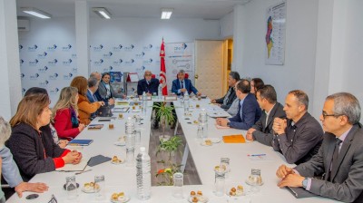 وزير التشغيل في زيارة عمل إلى الوكالة الوطنية للتشغيل والعمل المستقل