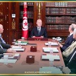 رئيس الجمهورية يدعو للإسراع بوضع تقرير نهائي يتضمن حلولا عاجلة للوضع البيئي بمدينة قابس